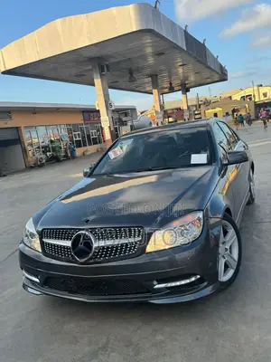Mercedes-Benz C300 Sport 4Matic Sedan AWD (3.0L 6cyl 7A) 2011 Gray