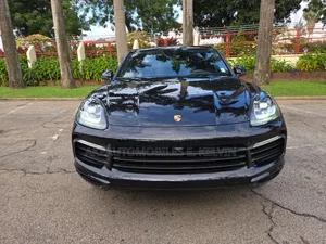Porsche Cayenne 2020 Black