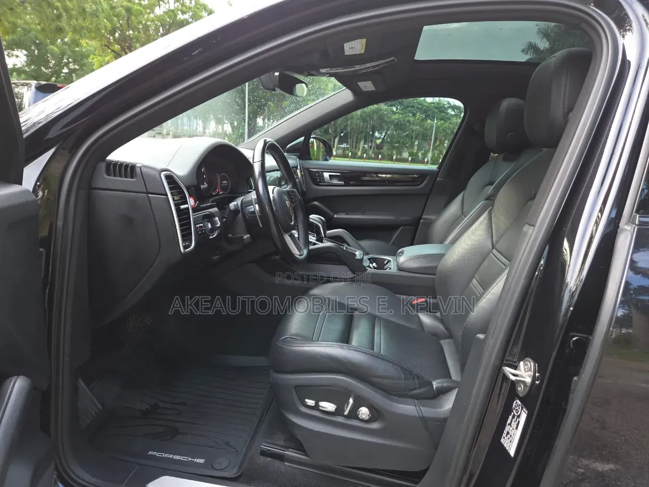 Porsche Cayenne 2020 Black