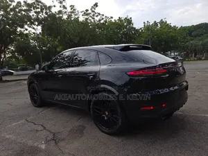 Porsche Cayenne 2020 Black