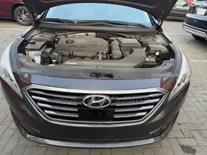 Hyundai Sonata Limited 4dr Sedan (2.4L 4cyl 6A) 2015 Brown