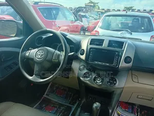 Toyota RAV4 2010 Black