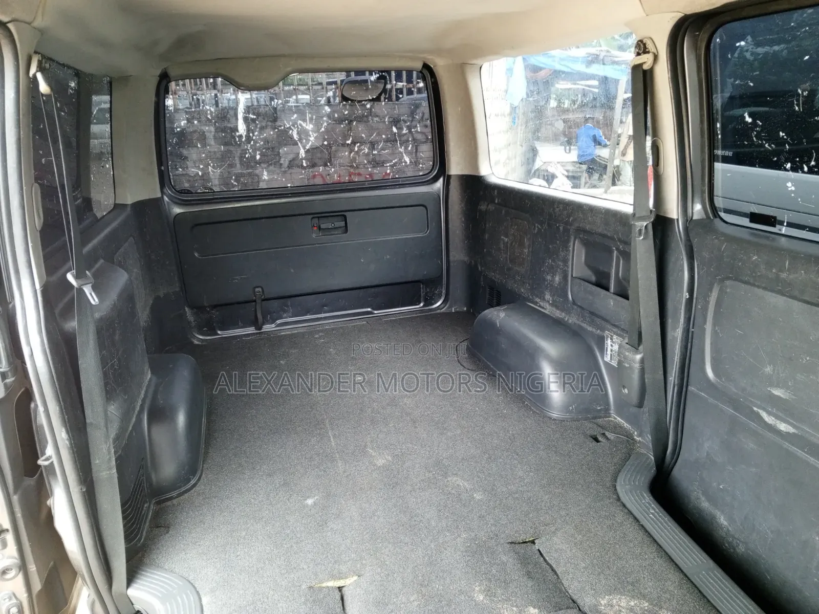 Toyota HiAce 2012 Grey