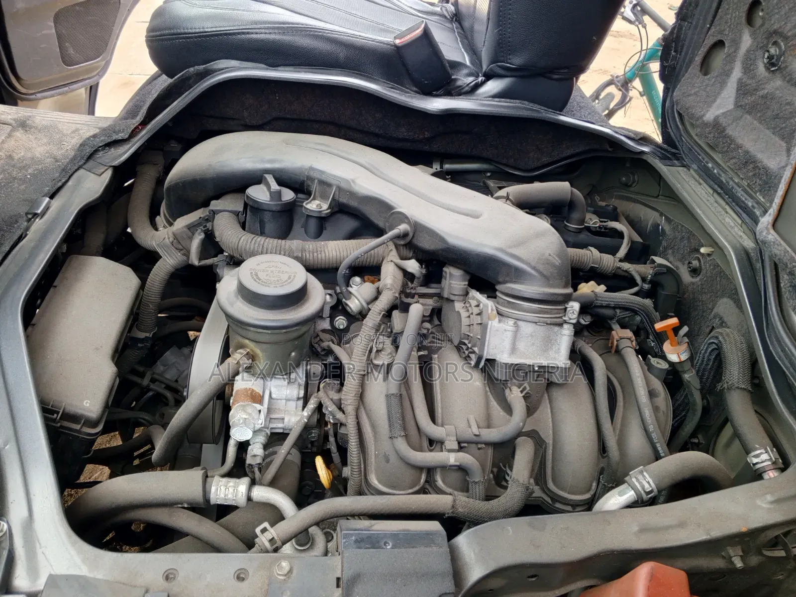 Toyota HiAce 2012 Grey