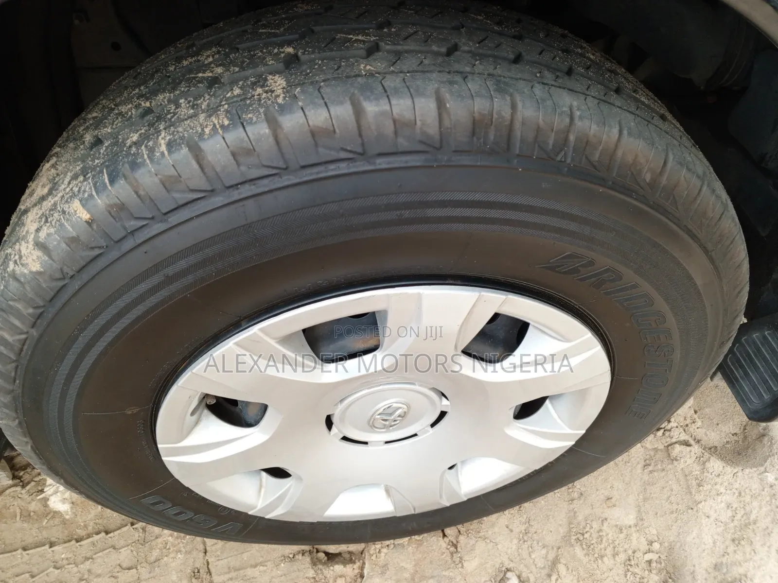 Toyota HiAce 2012 Grey