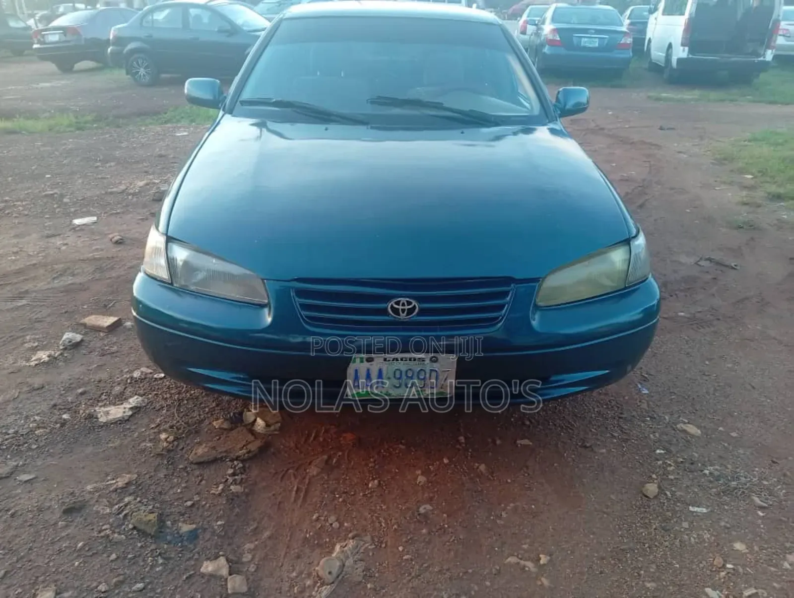 Toyota Camry 2000 Green