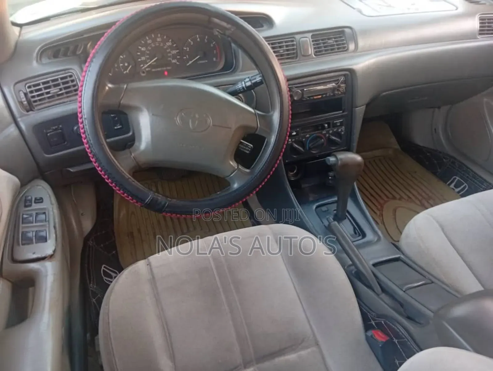 Toyota Camry 2000 Green