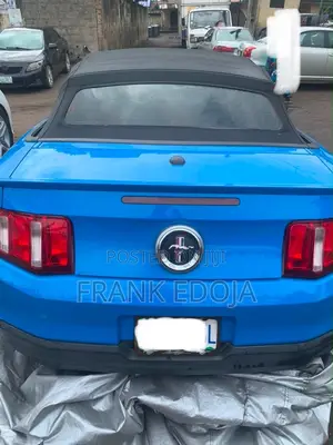 Ford Mustang V6 2010 Blue