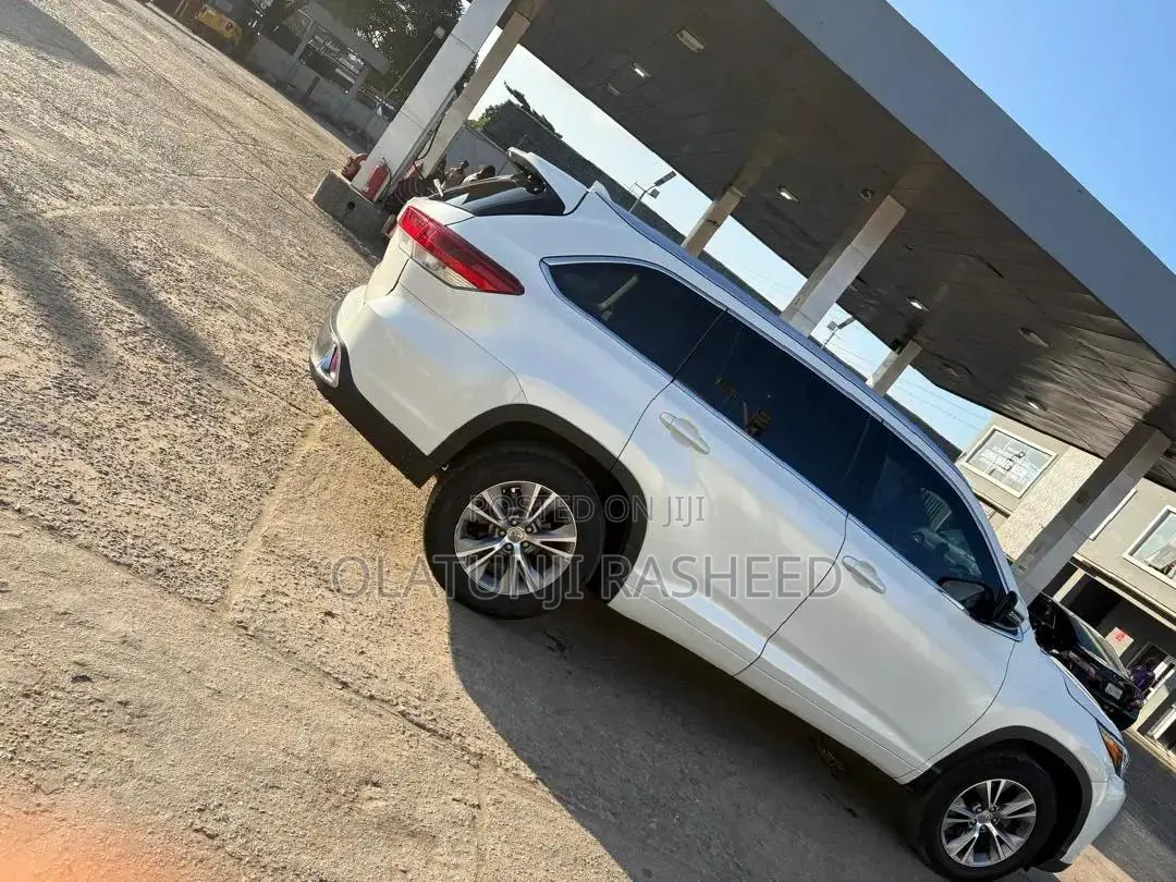 Toyota Highlander 2015 White
