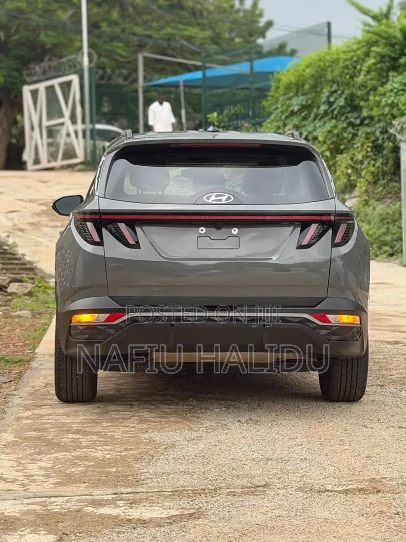 Hyundai Tucson 2023 Gray