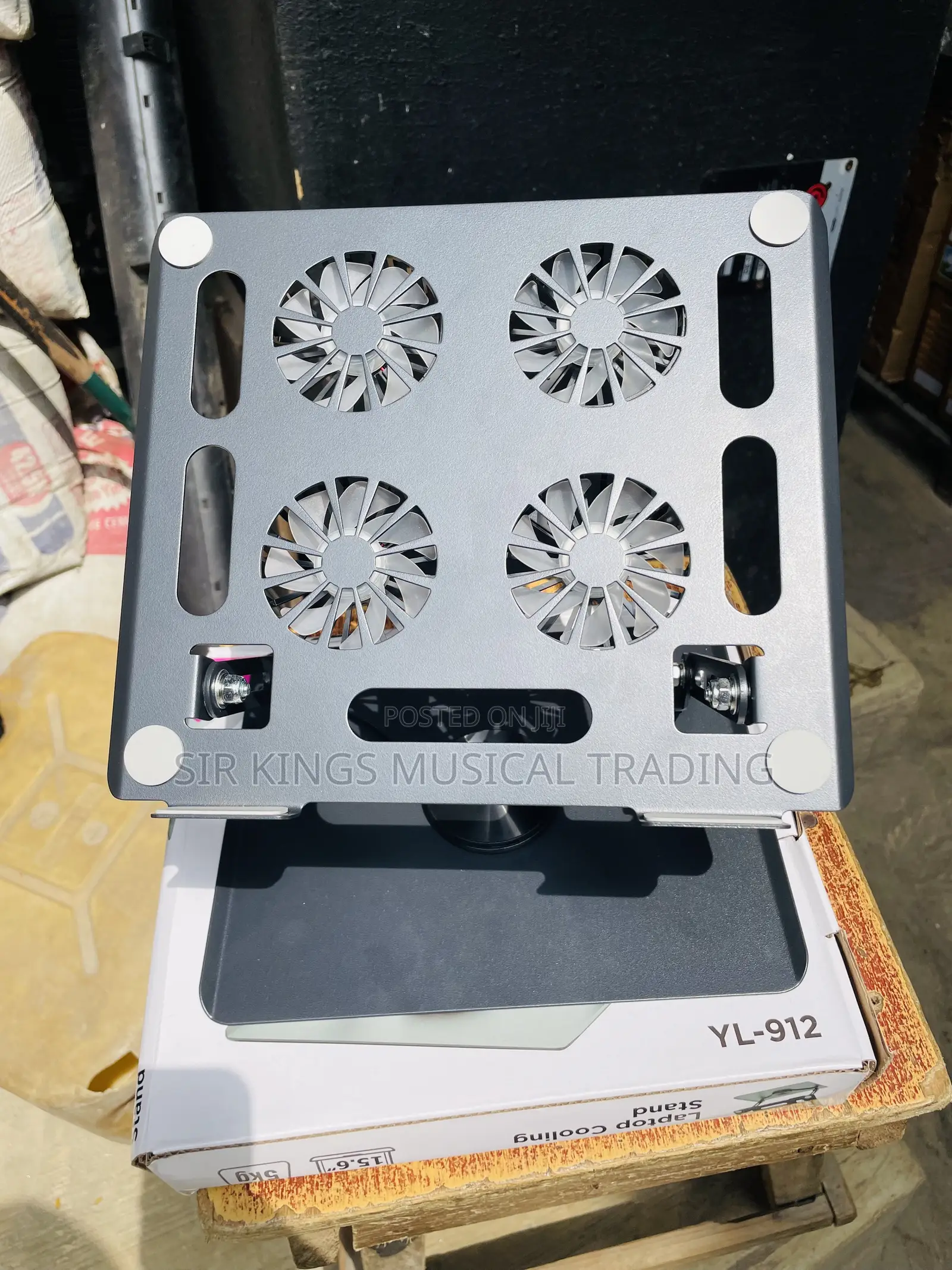 Laptop Cooling Stand With 4-Fan