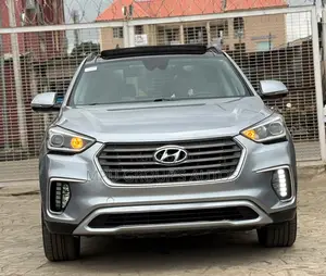 Hyundai Santa Fe 2017 Silver