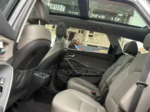 Hyundai Santa Fe 2017 Silver