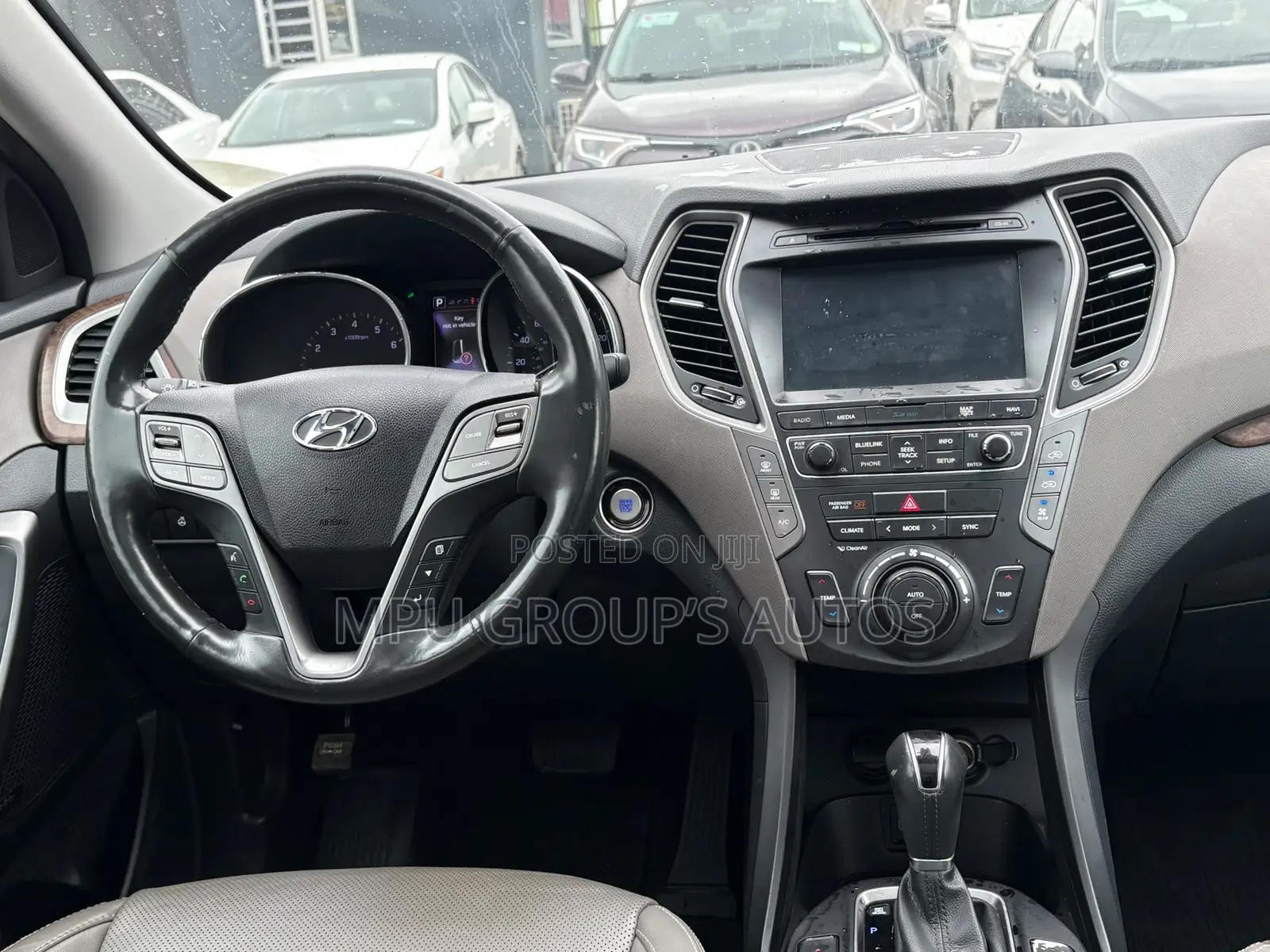 Hyundai Santa Fe 2017 Silver