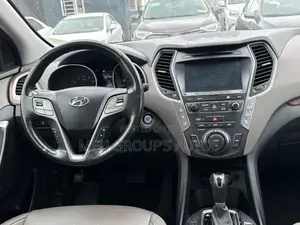 Hyundai Santa Fe 2017 Silver