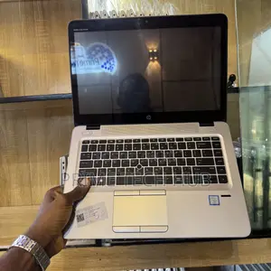 Laptop HP EliteBook 840 G4 8GB Intel Core i7 SSD 256GB
