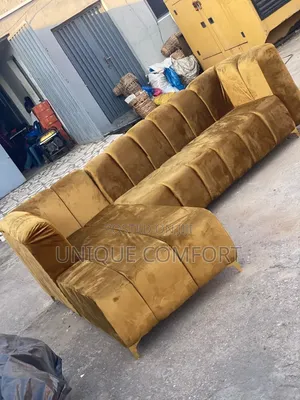 Brand New Modern Design Luxurious Padded L Shape Sofa