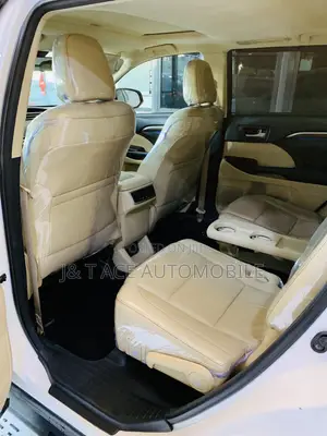 Toyota Highlander 2018 White