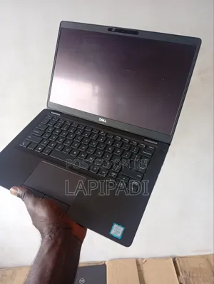 Laptop Dell Latitude 5300 8GB Intel Core i5 SSD 256GB