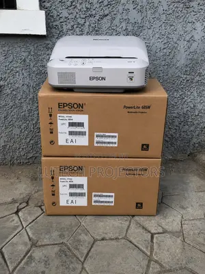 Epson EB-685W Wide-Screen Projector for Classrooms, Offices & Events
