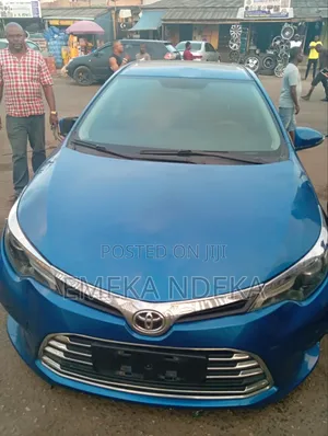 Toyota Corolla LE Eco 4dr Sedan (1.8L 4cyl CVT) 2016 Blue