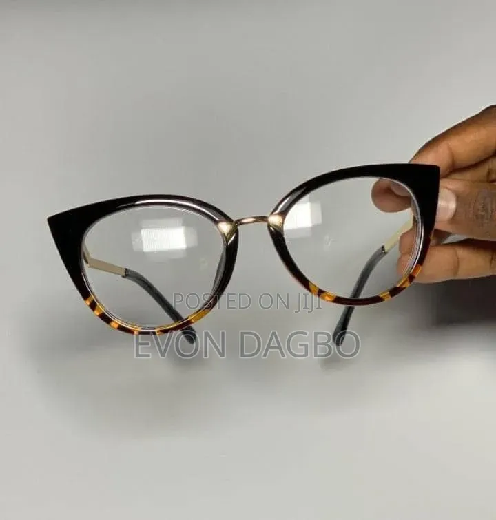 Chic Glasses