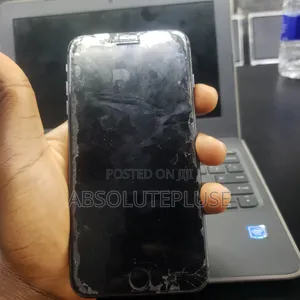 Apple iPhone 8 Plus 64 GB Gray