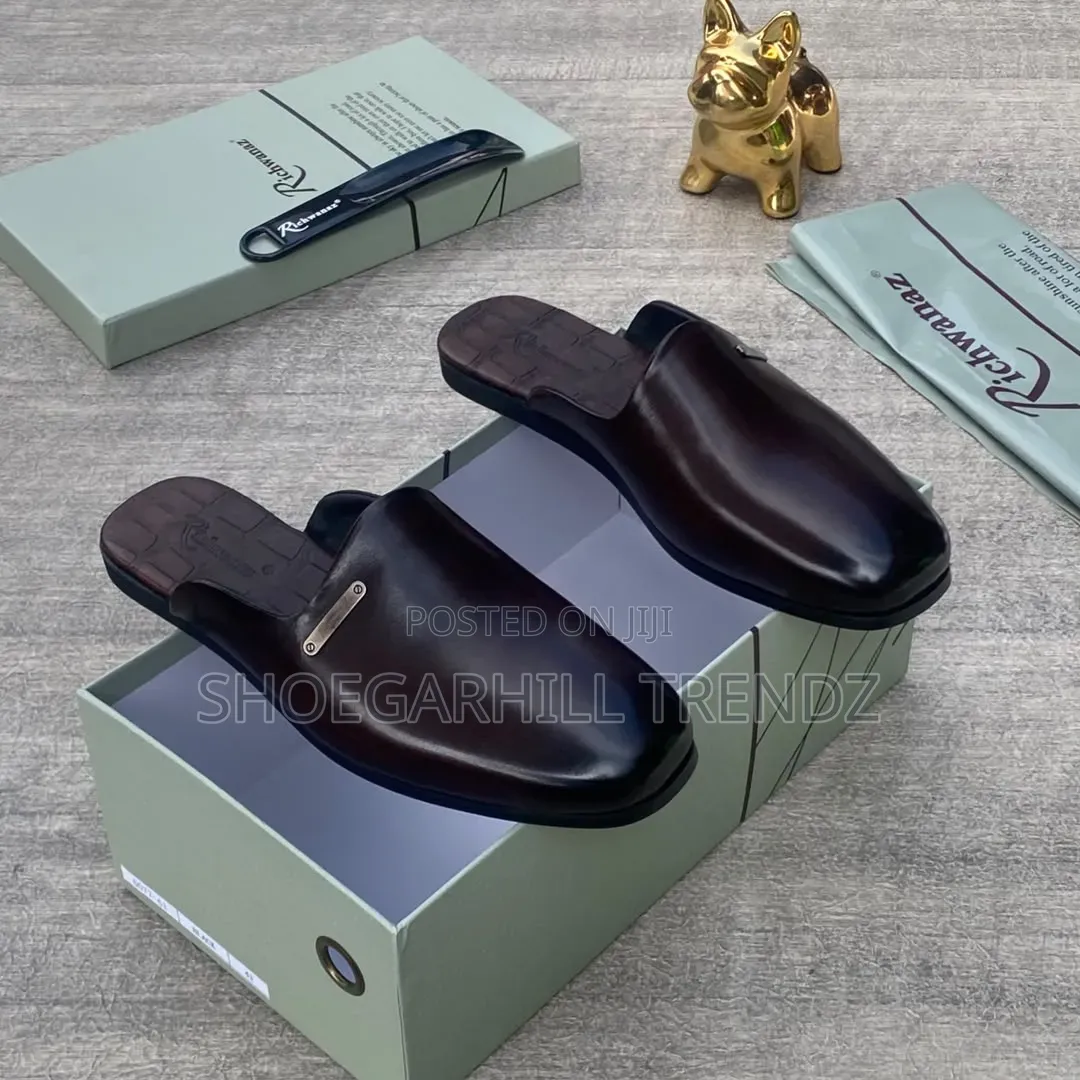 Richwanaz Classic Mules Half Shoes – Stylish Comfortable
