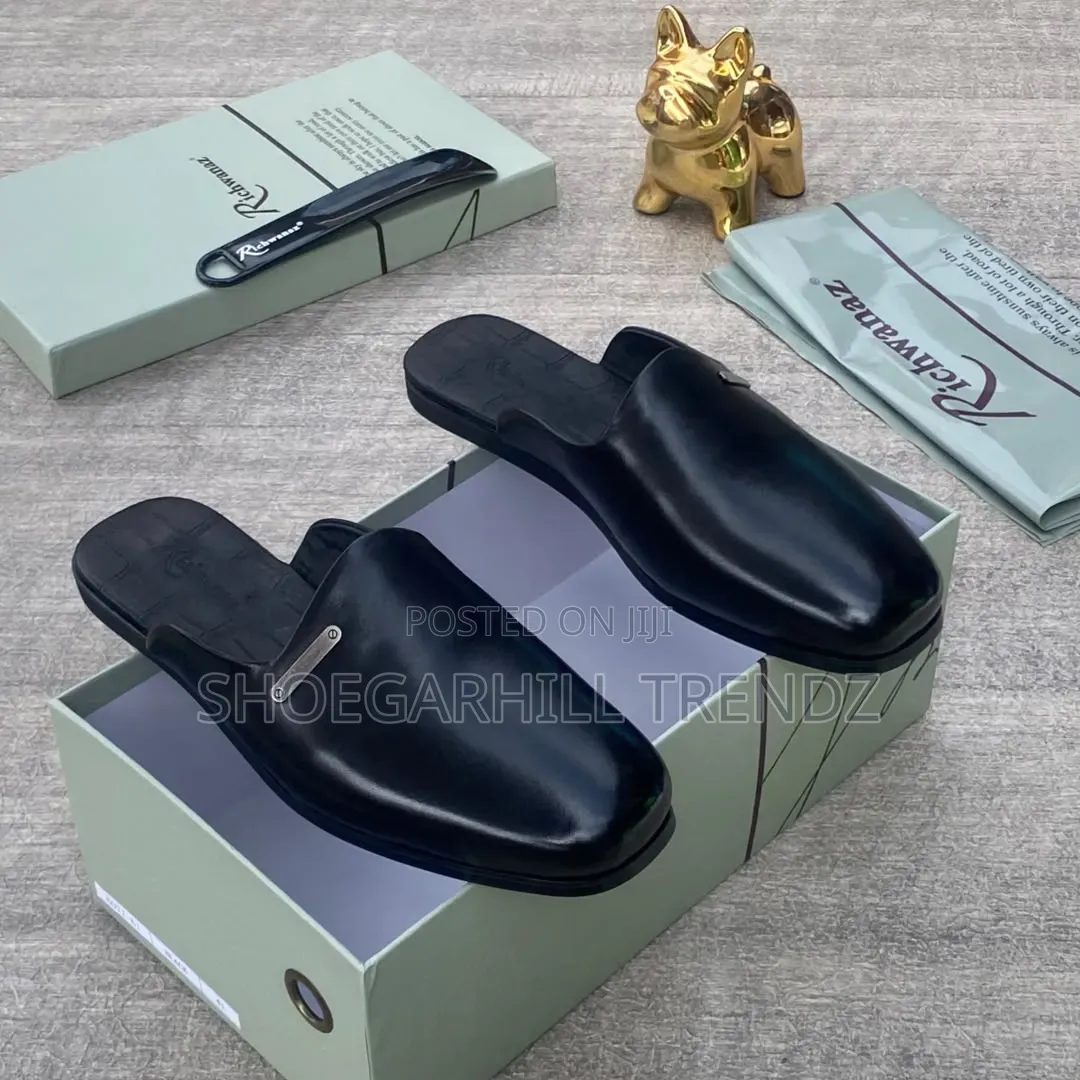 Richwanaz Classic Mules Half Shoes – Stylish Comfortable