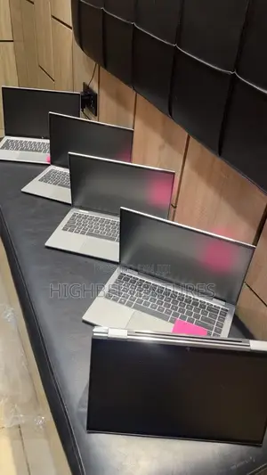 Laptop HP EliteBook 1040 G8 16GB Intel Core i7 SSD 512GB