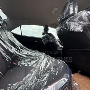 Toyota Corolla 2017 Silver