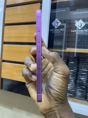 Apple iPhone 16 128 GB Pink