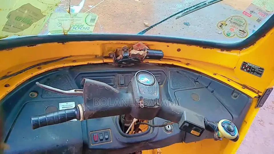 TVS 2020 Yellow