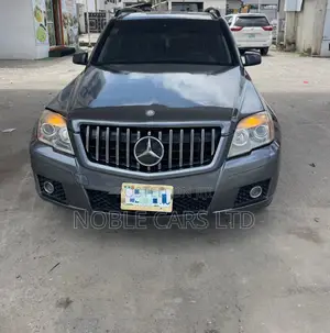 Mercedes-Benz GLK-Class 2010 Gray