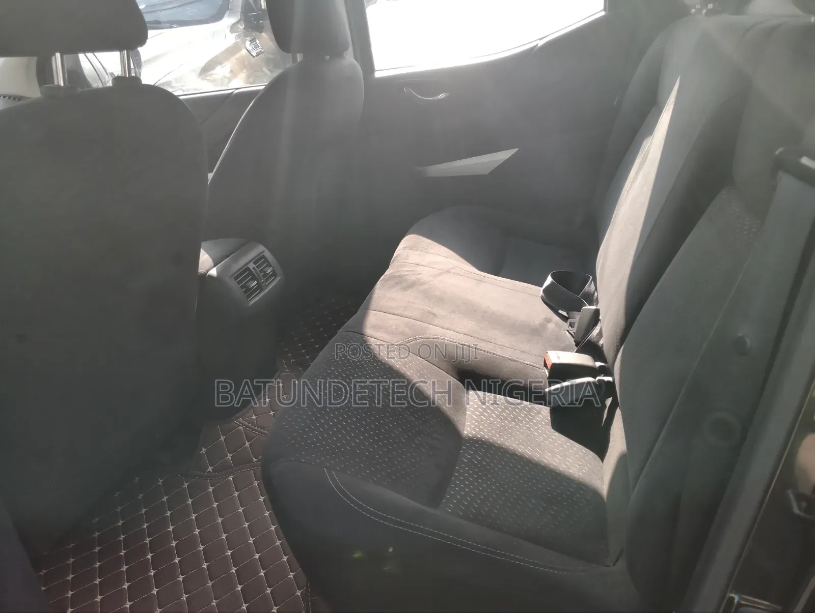 Nissan Navara 2019 Black