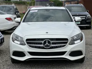 Mercedes-Benz C300 Base C300 AWD 4MATIC Sedan 2018 White