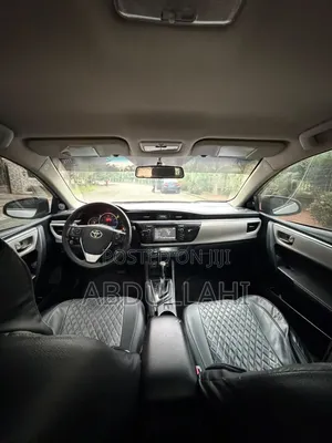 Toyota Corolla 2016 Off white