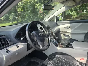Toyota Venza 2011 Gray
