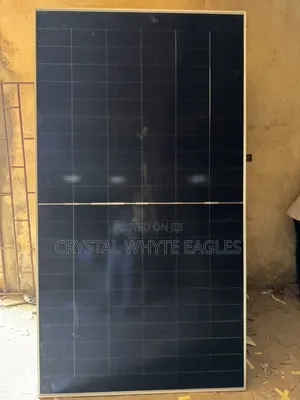 Jinko 725w Biafacial Solar Panel