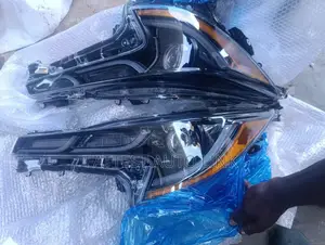Headlamp Corolla 2020