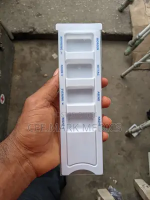 4-Compartment Medicine/Pill Storage Box