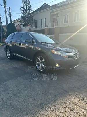 Toyota Venza AWD 2011 Gray