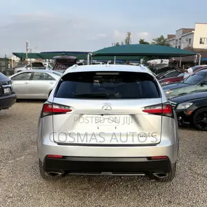 Lexus NX 200 FWD 2015 Silver