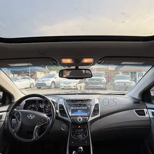 Hyundai Elantra Limited 4dr Sedan (1.8L 4cyl 6A) 2014 Red