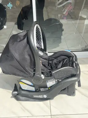 Graco Infant Carrier Car Seat (0-2yrs)