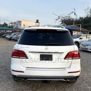 Mercedes-Benz GLE-Class GLE 350 2017 White
