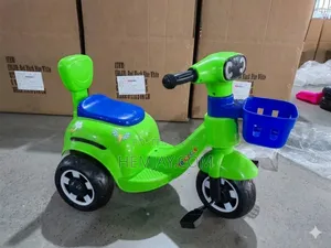 Kids Mini Scooter Tricycle With Music and Light (Ages 1-4) UNIESEX