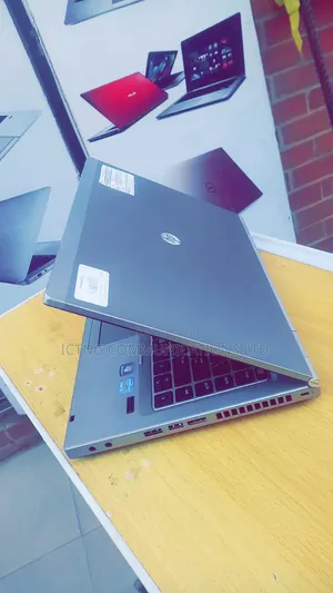 Laptop HP 8GB Intel Core i5 HDD+SSD 500GB