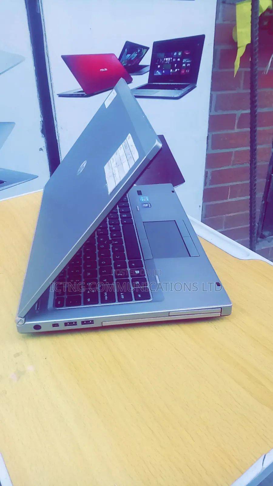 Laptop HP 8GB Intel Core i5 HDD+SSD 500GB