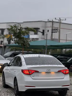Hyundai Sonata Limited 4dr Sedan (2.4L 4cyl 6A) 2015 White